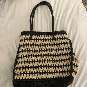 Abercrombie & Fitch Black and Cream Tote